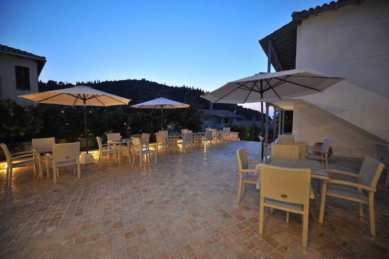 Hotel Áyios Nikítas Екстериор снимка